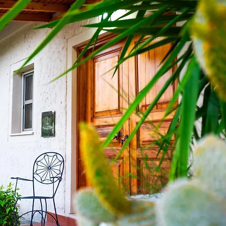 Villa Cedrus